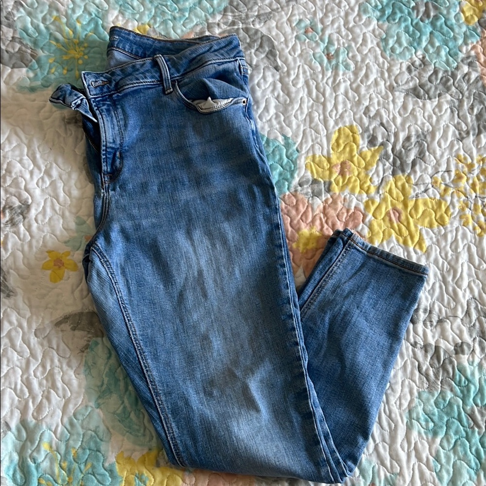 Old navy skinny jeans